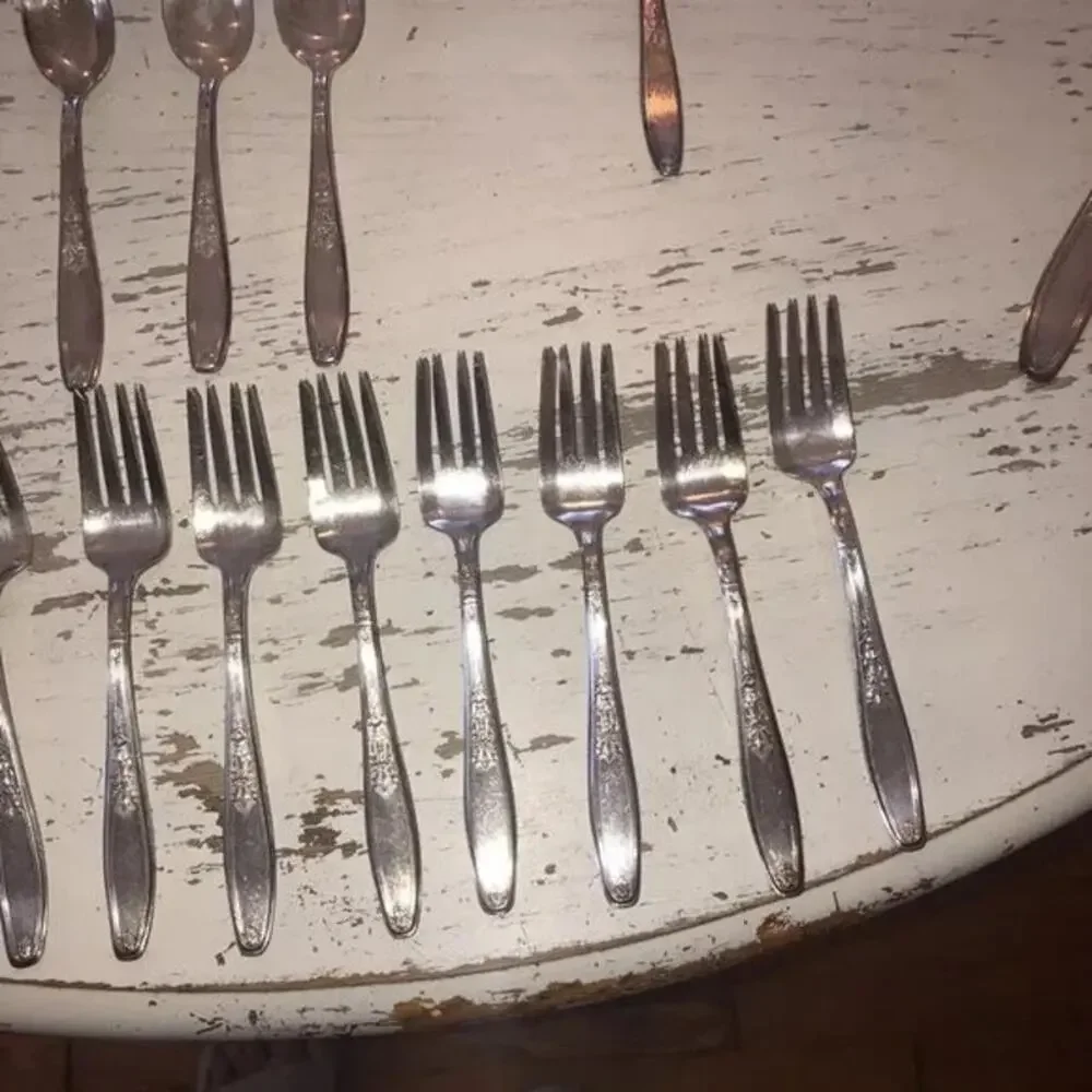 Vintage Rogers Bros 1847 Silverware Set of 60 Pieces AMBASSADOR Silverplate